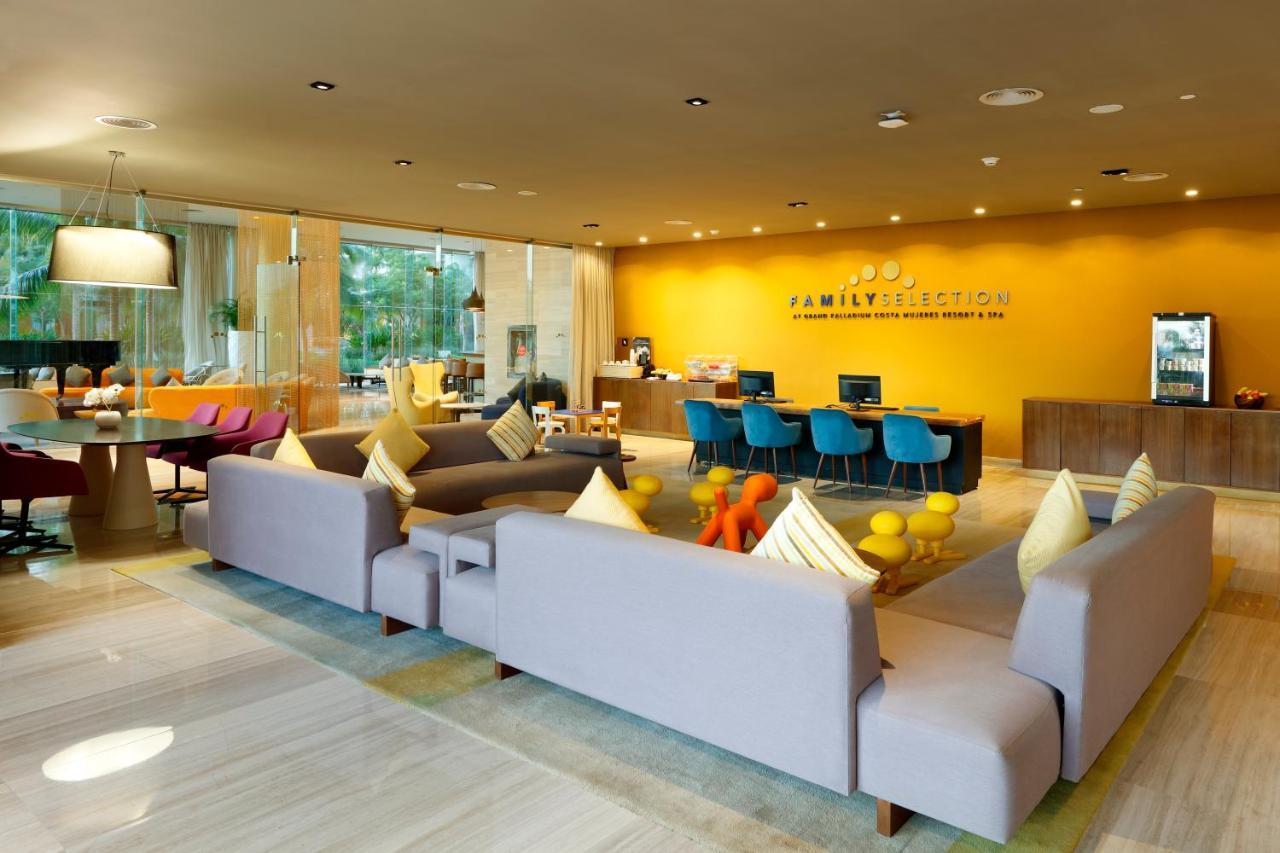 Family Selection At Grand Palladium Select Costa Mujeres Cancun Exterior photo